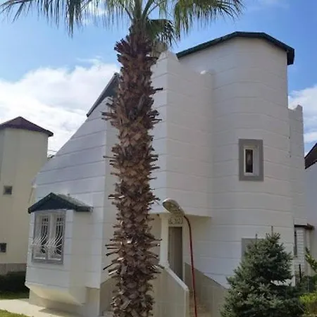 Hotel Cosy With Communal Pool, Rooftop Suntrap Area Ilica (Manavgat)